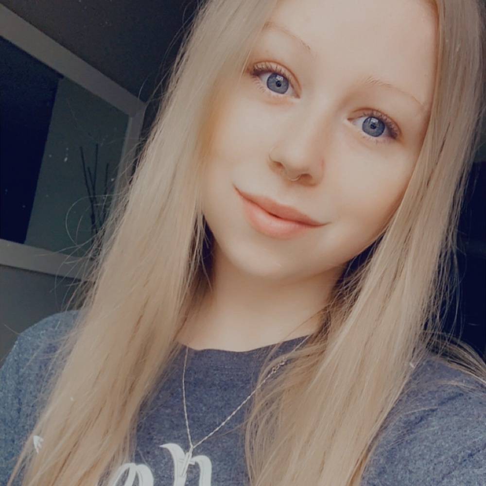 Meet your Posher, Vanessa